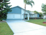 $200,000 home in Fort Myers. NEXT PHOTO: Roll over right side of this photo and click.